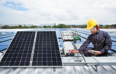 Roof Solar Panel Repair